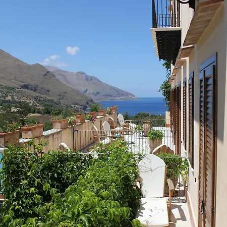 Torre Bennistra Scopello (Sicily)