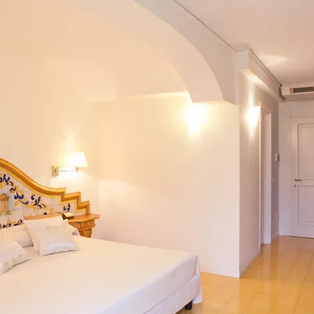 Hotel Torre Bennistra 3*