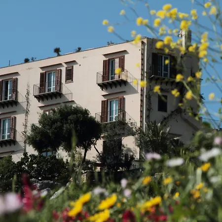 Hotel Torre Bennistra 3*